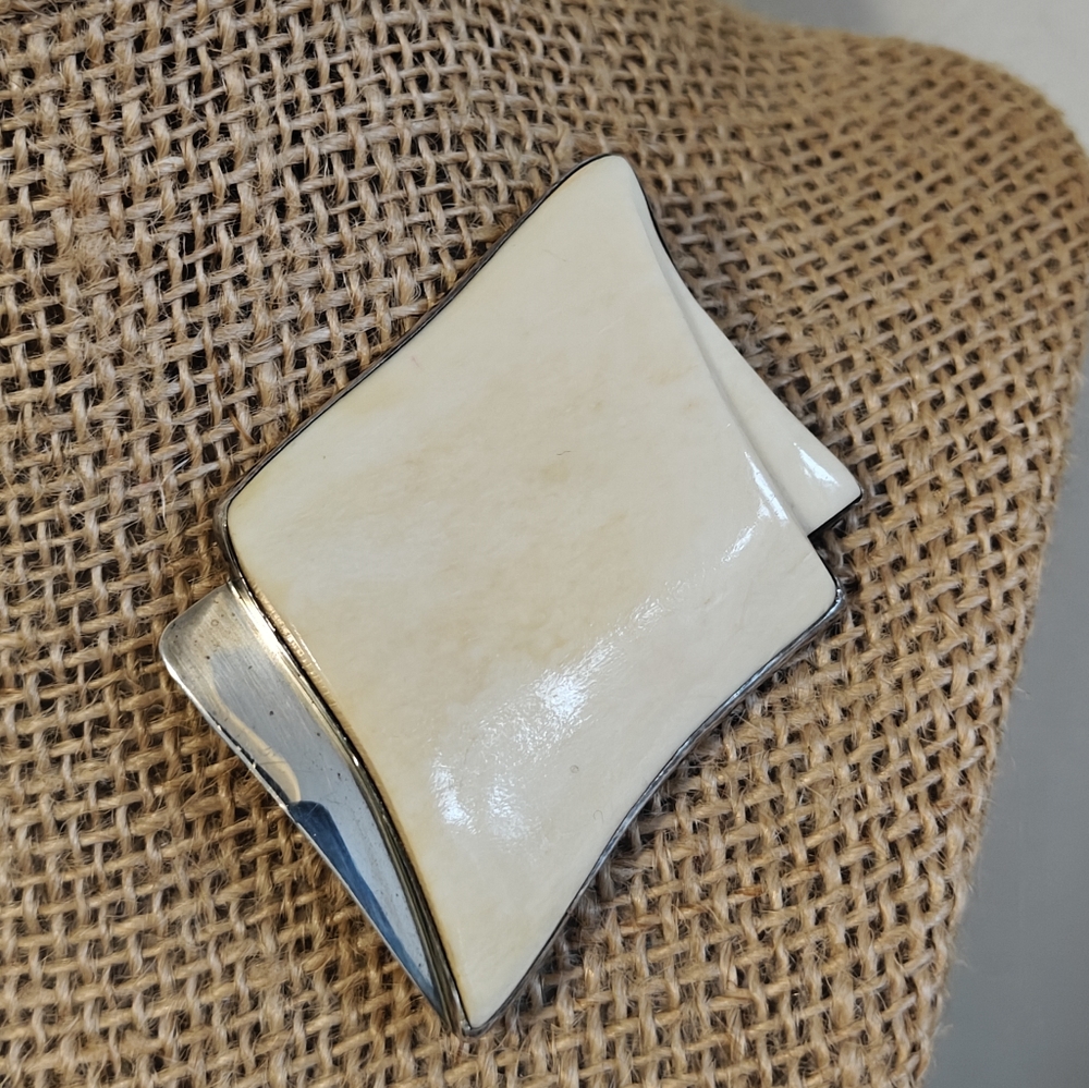 Vintage GFMW Mid-century Modern Polished Bone & Sterling Silver Brooch